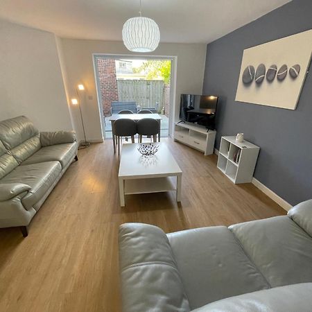 Sunderland Short Stays 2 Bedroom Apartment Free Parking Fulwell Sr6 Exterior foto